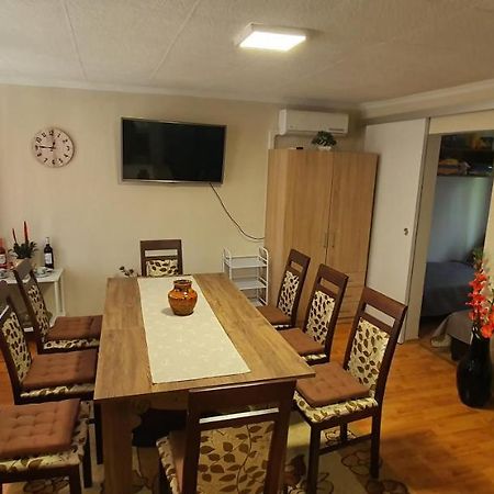 Fuege-Fa-Haz Vasarosnameny - Gergelyiugornya Apartment Luaran gambar