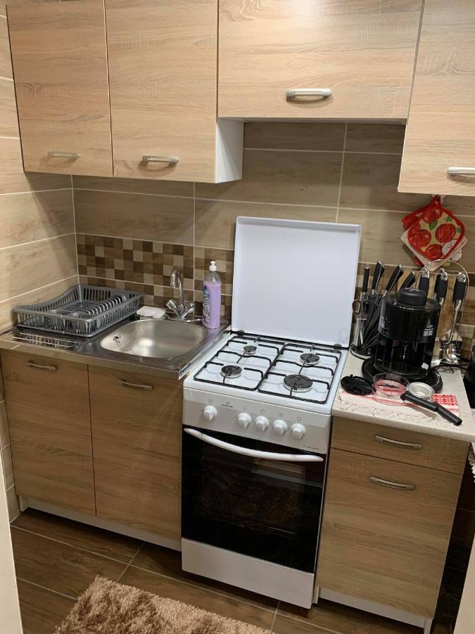 Fuege-Fa-Haz Vasarosnameny - Gergelyiugornya Apartment Luaran gambar