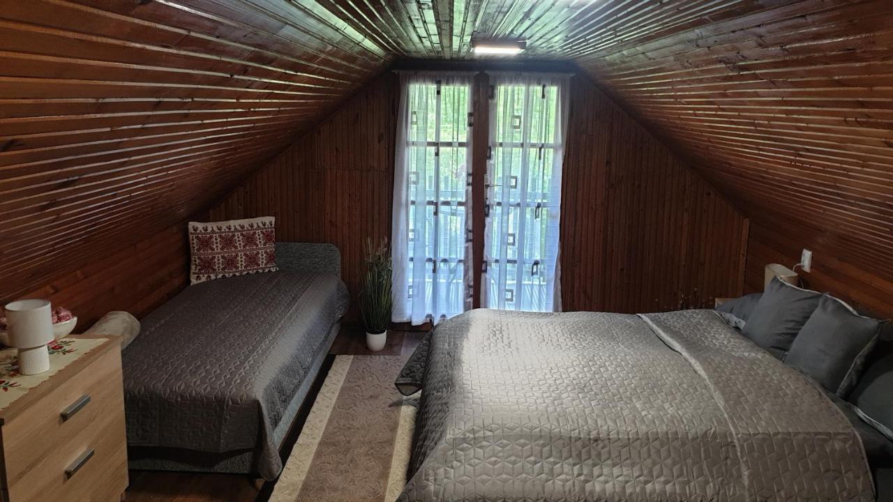 Fuege-Fa-Haz Vasarosnameny - Gergelyiugornya Apartment Luaran gambar